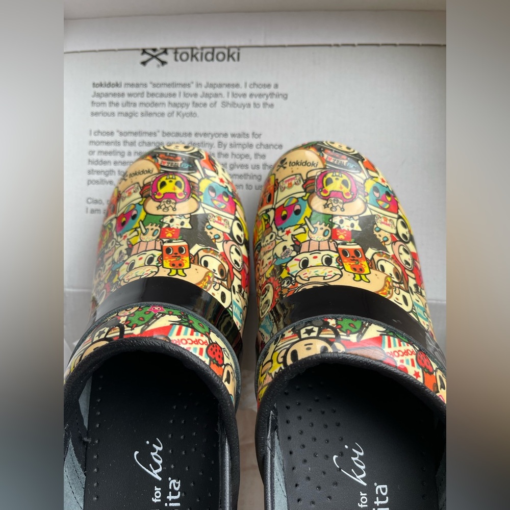 Sanita Kaeleigh Tokidoki Patent Nursing Clogs - Picture 9 of 11